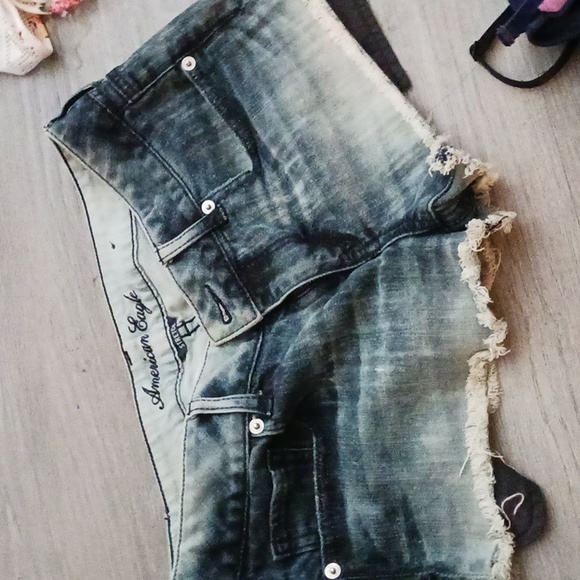 American eagle stretch sz 8 short shorts - Picture 3 of 3